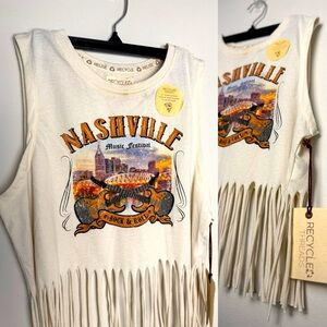 Nashville print, Women's Cream T-shirt (new with tag)